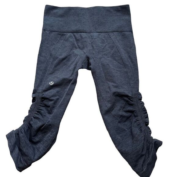 Lululemon In The Flow Crop leggings size 4 - Picture 5 of 6